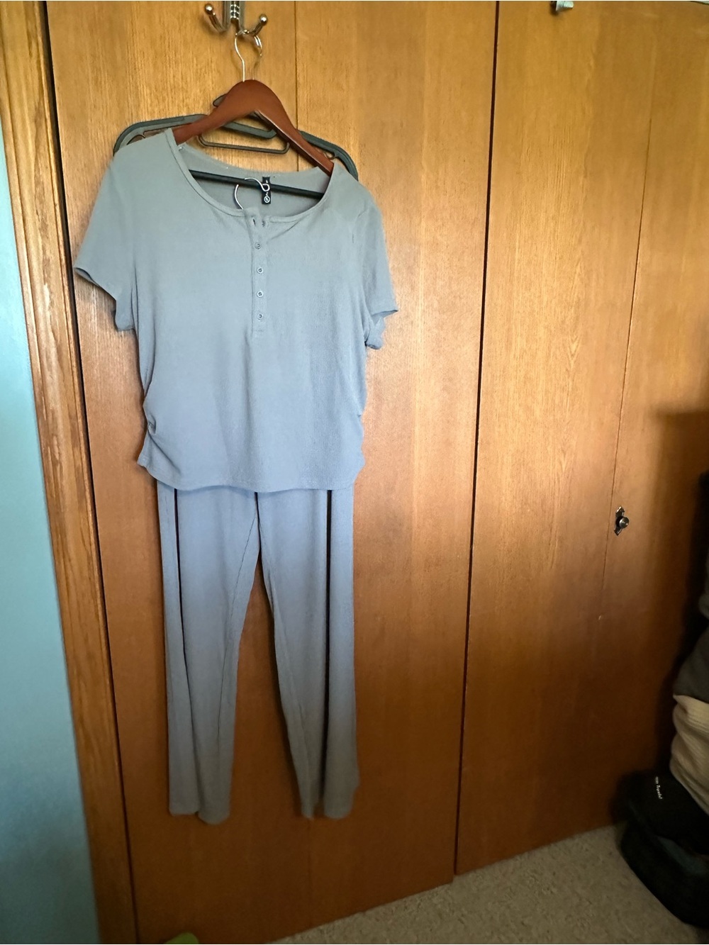 Women’s Light Gray Skinny Crop Top and Wide Leg Pant Set - Relaxed Short Sleeve